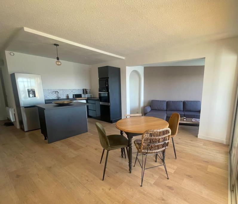 גרואיסאן Appartement Vue Sur Le Port מראה חיצוני תמונה